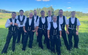 Team der Zimmerei Holzwerk² in Breitenberg